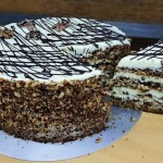 Carrot cacke with circassian walnut