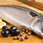 Marinaded whole mackerels 